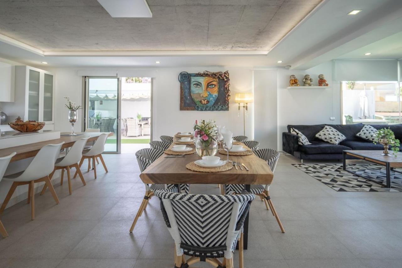 Elegante Y Moderna Villa Miami Адехе Экстерьер фото